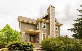 Serenity Peaks Lodge By Instantsuites-Labete Golf